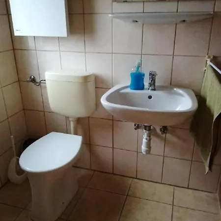 Piroska Vendeghaz Guest house *