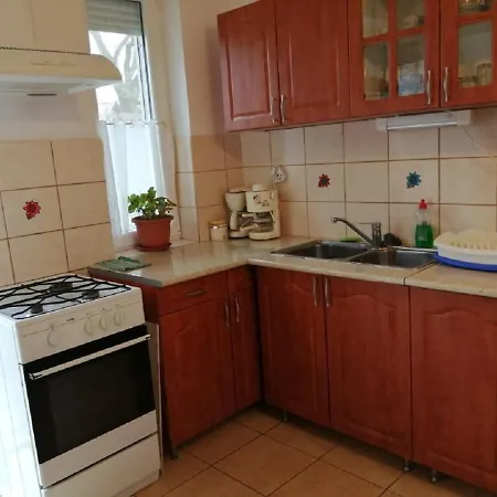 Piroska Vendeghaz 3*